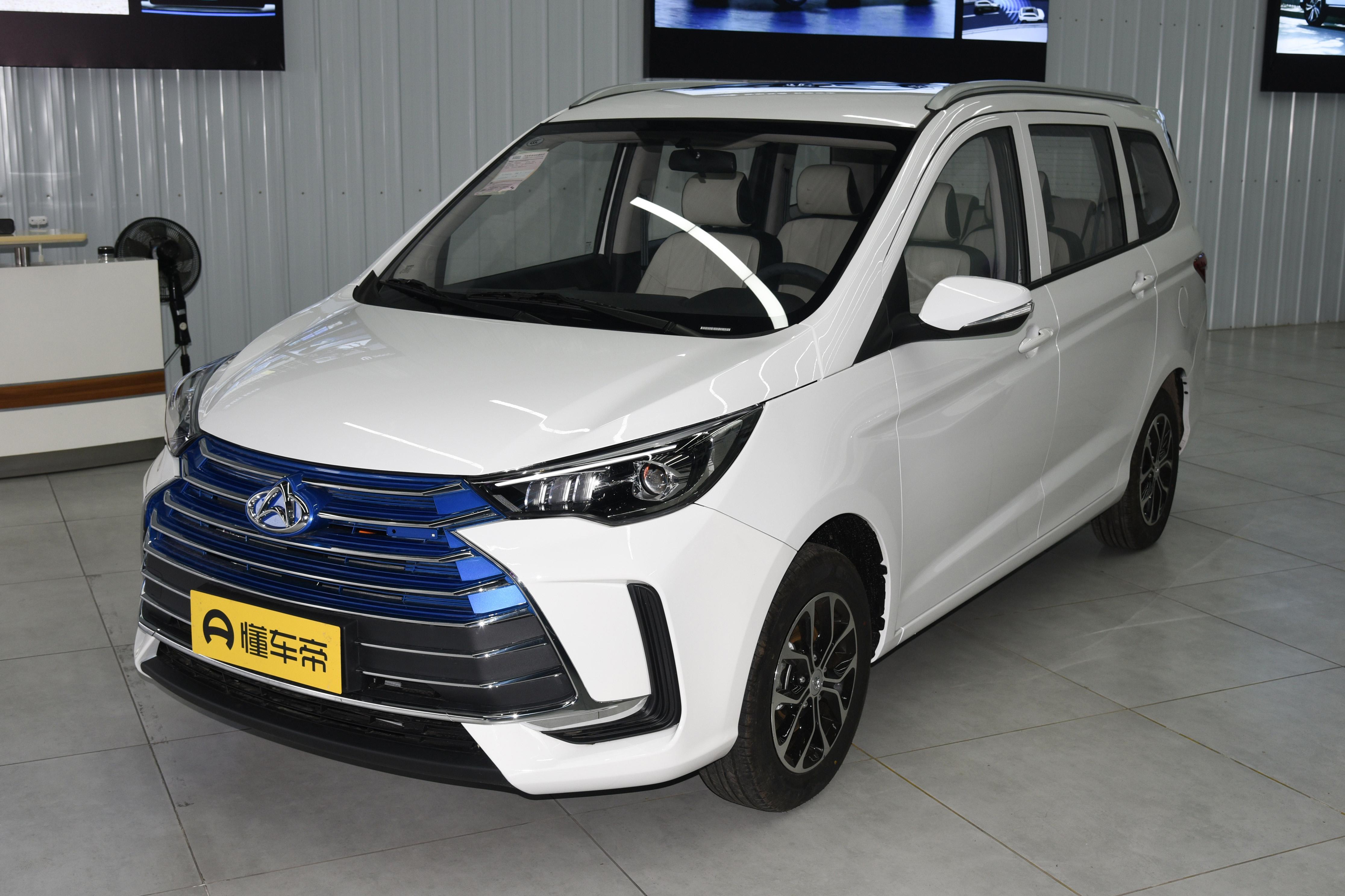 長(zhǎng)安汽車(chē)最新款七座車(chē)，科技與舒適的完美結(jié)合