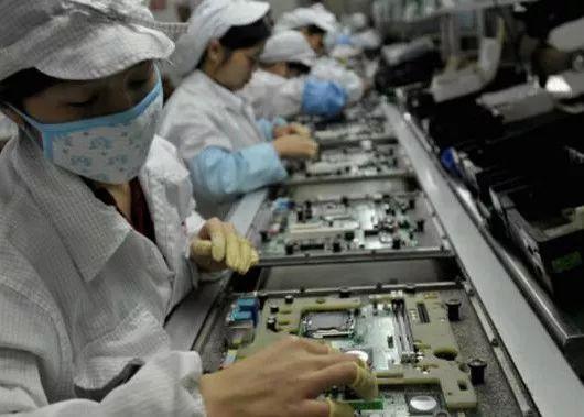 華為在世界上的最新地位，全球科技巨頭的崛起與挑戰(zhàn)